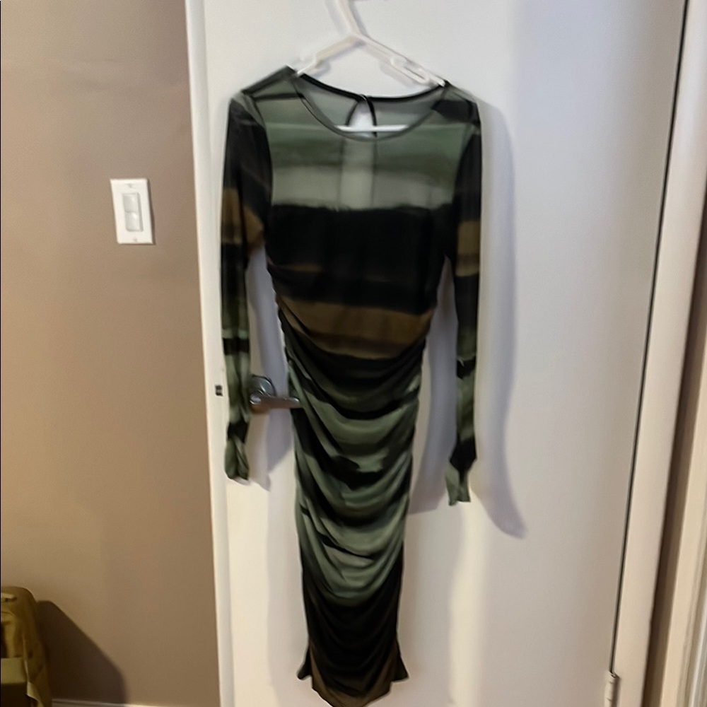 Anthropologie Ruched Mock-Neck Long-Sleeve Midi Dress Size Small